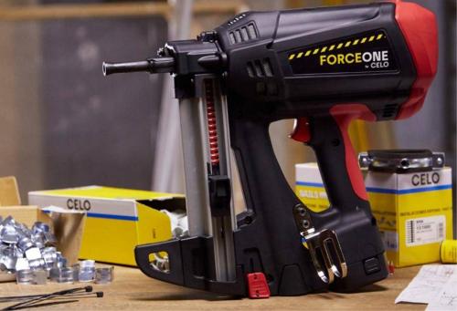 Preview: CELO FORCE ONE mit Magazin für 40 Nägel